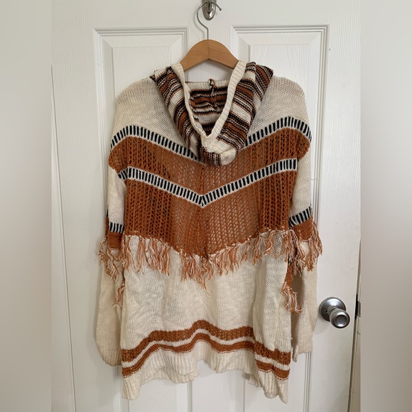 {3/$15} Blu Pepper | Cream and Brown Knit Fringe Cardigan - Picture 4 of 9